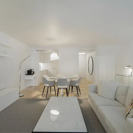 Апартаменты Chiado Prime With Terrace By Homing *