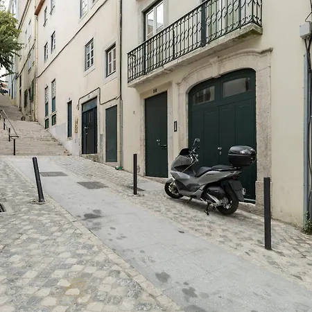 Chiado Prime With Terrace By Homing Апартаменты Лиссабон